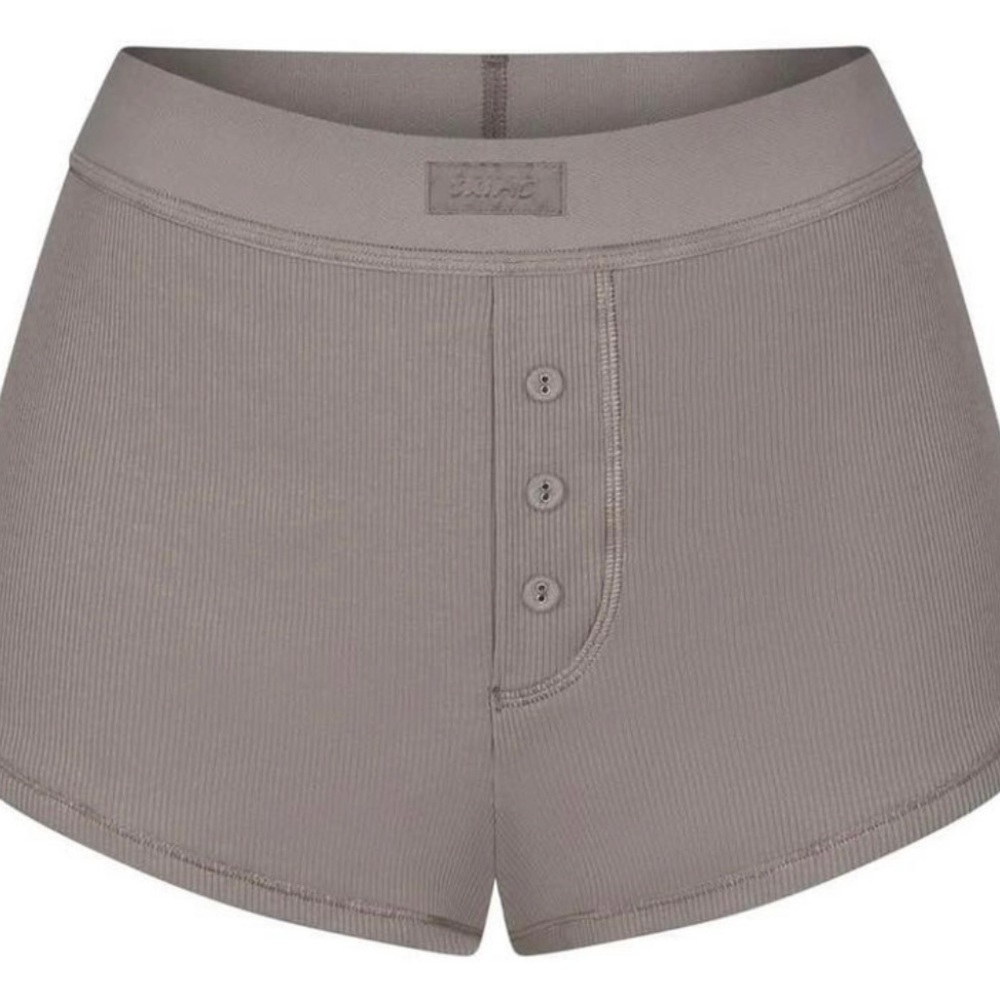 SKIMS Medium Cotton Rib Short in Limited Edition Smoke